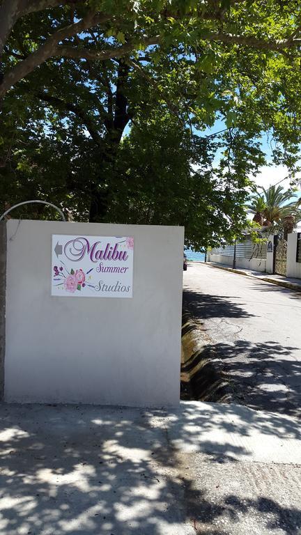 דאסיה Malibu Summer Studios מראה חיצוני תמונה